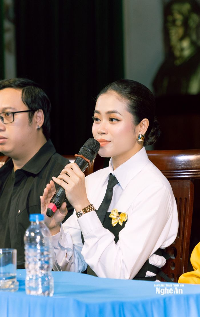 Ca sĩ, nhạc sĩ Hoàng Hồng Ngọc. Ảnh: Hồ Viết Thịnh