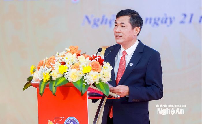 Đồng chí Thái Văn Thành vừa được phê chuẩn giữ chức Phó Chủ tịch UBND tỉnh Nghệ An nhiệm kỳ 2021 - 2026 Ảnh: Thành Duy