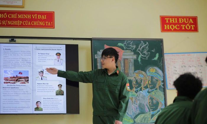 Hoạt động giúp học sinh có cách tiếp cận mới với kiến thức liên môn, rèn luyện kỹ năng làm việc nhóm, rèn luyện khả năng tự tìm tòi kiến thức...