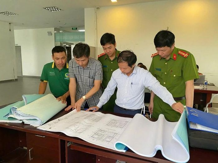 Công ty cùng với các cơ quan chức năng thực hiện kiểm tra liên ngành về công tác phòng cháy chữa cháy.