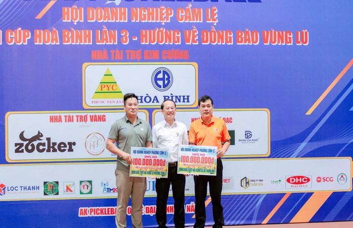 Hội Doanh nghiệp phường Cẩm Lệ tham gia giải Pickleball từ thiện hướng về người dân vùng lũ. Ảnh: K.H