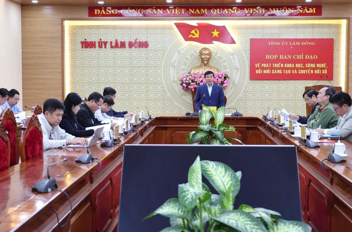 Tỉnh Lâm Đồng triển khai nhiều giải pháp thực hiện hiệu quả Nghị quyết số 57-NQ/TW của Bộ Chính trị về đột phá phát triển khoa học, công nghệ, đổi mới sáng tạo và chuyển đổi số quốc gia.