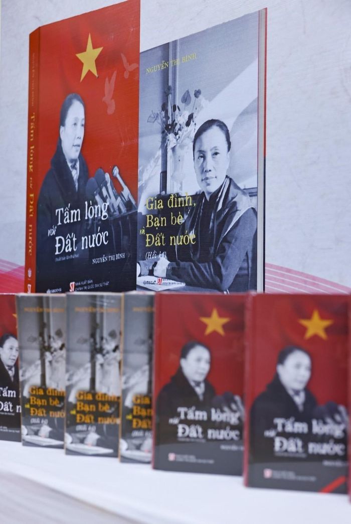 Trong dòng chảy hào hùng của lịch sử hiện đại Việt Nam, bà Nguyễn Thị Bình là một trong những nhân vật kiệt xuất, để lại dấu ấn sâu đậm không chỉ trong trái tim nhân dân, mà còn trong sự kính trọng của bạn bè quốc tế. Ảnh: Thanh Tùng - TTXVN