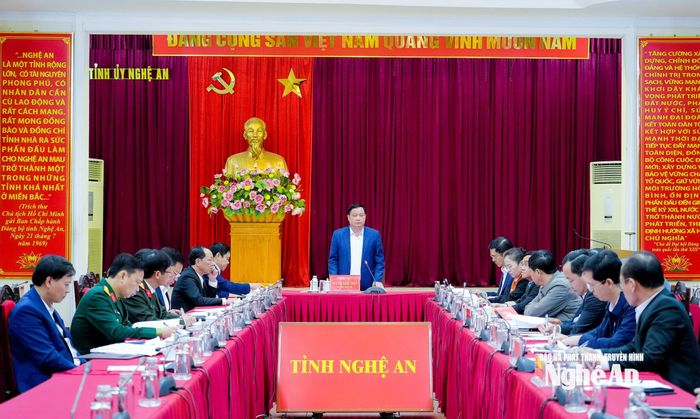 Ban Chỉ đạo các công trình, dự án trọng điểm trên địa bàn tỉnh họp bàn các nội dung công tác. Ảnh: Phạm Bằng