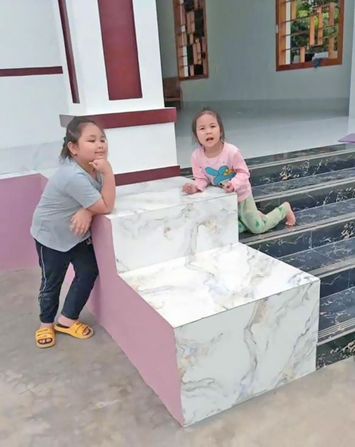  Hai con anh Tuấn. 