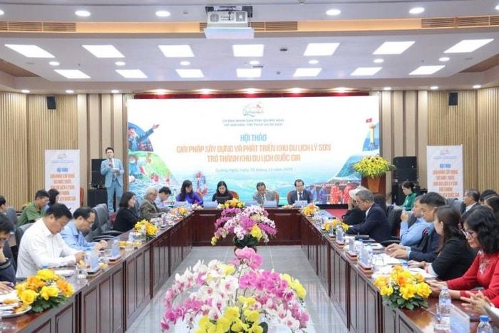 Quảng cảnh hội thảo bàn về tương lai phát triển của huyện đảo.