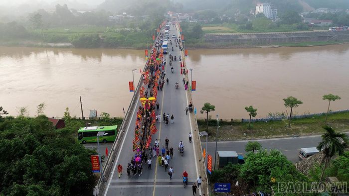  Du lịch tâm linh Bảo Hà là một trong những thế mạnh đang được phát huy hiệu quả, tạo động lực cho phát triển kinh tế của địa phương. 