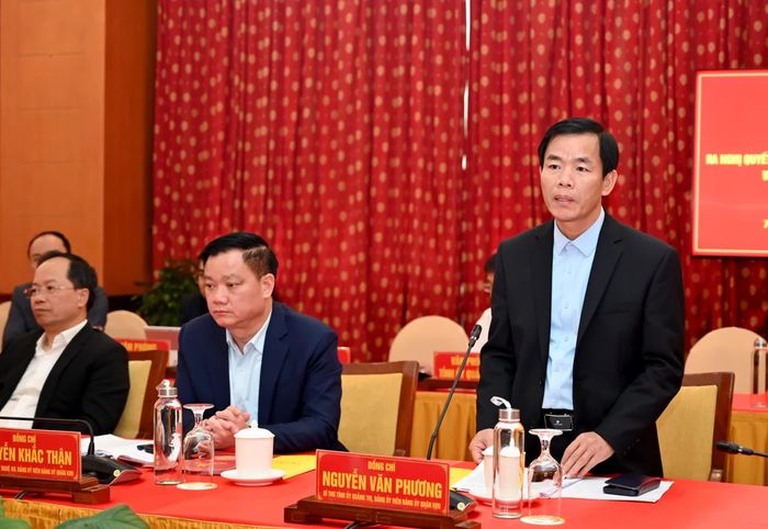 Đồng chí Bí thư Tỉnh ủy Quảng Trị Nguyễn Văn Phương phát biểu tại hội nghị - Ảnh: T.D