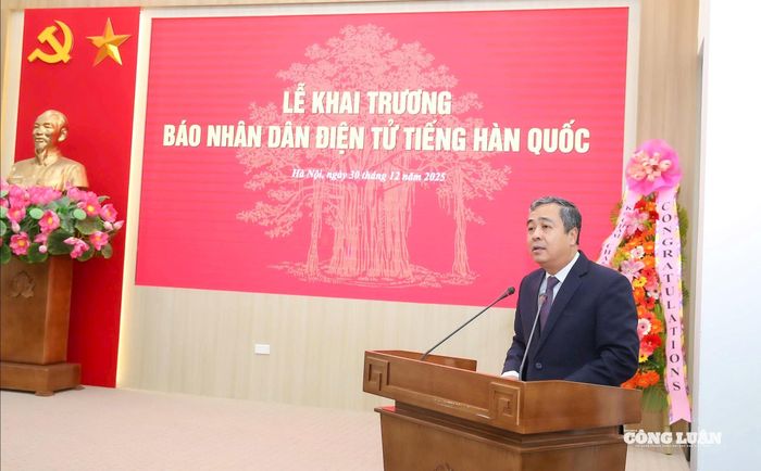 Phó Trưởng ban Tuyên giáo và Dân vận Trung ương Ngô Đông Hải phát biểu tại lễ khai trương trang Nhân Dân điện tử tiếng Hàn Quốc.