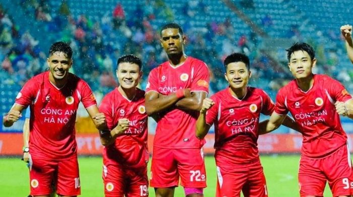 Nhiều cổ động viên cho rằng nhánh đấu này khá thuận lợi cho CAHN