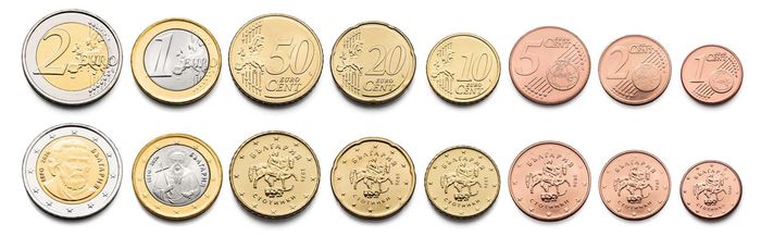 Bộ tiền tệ mới phát hành đánh dấu việc Bulgaria gia nhập khu vực đồng euro. Ảnh: Valentin Valkov/Alamy