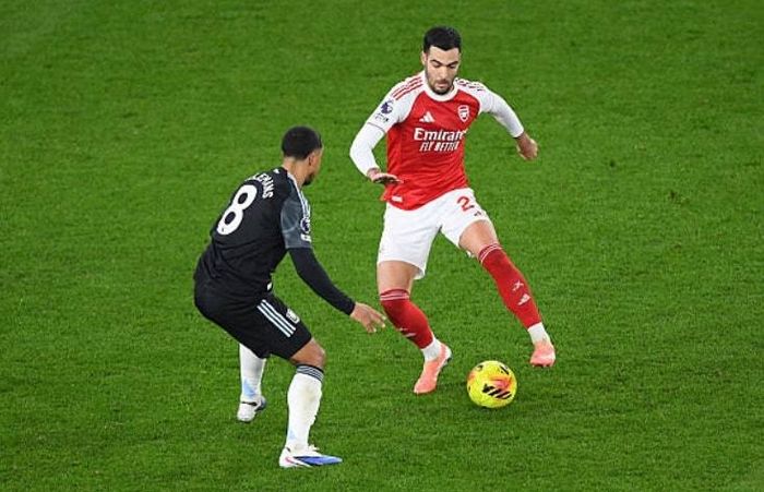 Mikel Merino (6.5 điểm) thi đấu dưới sức và sớm bị thay ra trong hiệp hai.