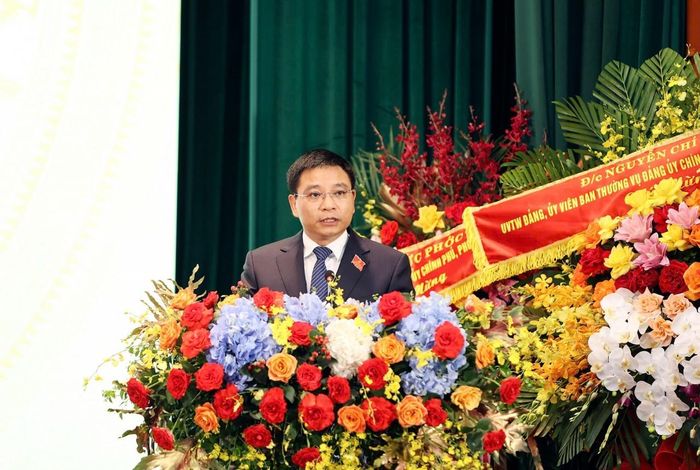 Bí thư Đảng ủy, Bộ trưởng Bộ Tài chính Nguyễn Văn Thắng phát biểu khai mạc Đại hội đại biểu Đảng bộ Bộ Tài chính lần thứ nhất, nhiệm kỳ 2025 - 2030. Ảnh: Đức Thanh
