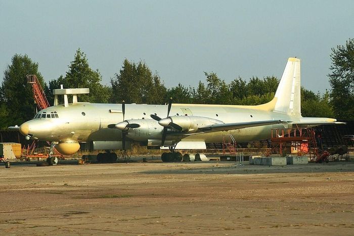  Máy bay IL-38N là nền tảng chuyên dụng của hàng không hải quân Nga, đảm nhiệm các nhiệm vụ trinh sát hàng hải, tìm kiếm và theo dõi tàu ngầm, kiểm soát vùng biển, rải thủy lôi và tấn công bằng ngư lôi. Đây là mắt xích quan trọng trong hệ thống chống ngầm bảo vệ các căn cứ hải quân của Nga. 