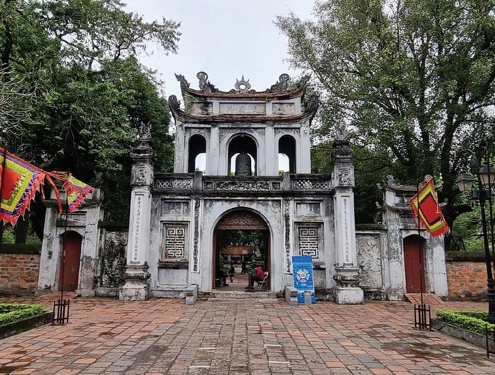 Văn Miếu - Quốc Tử Giám (Hà Nội) - Ảnh: Sưu tầm