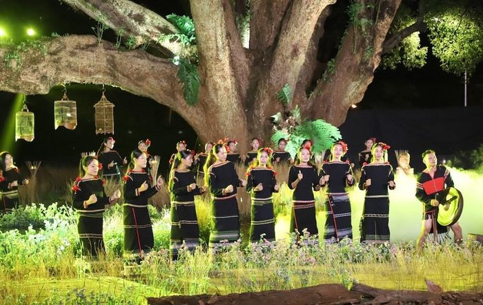 Gắn liền giá trị di sản với câu chuyện sản xuất là cơ hội cho du lịch canh nông Đắk Lắk