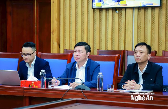 Các đại biểu dự hội nghị tại điểm cầu UBND tỉnh Nghệ An. Ảnh: Thành Duy