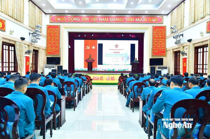 Quang cảnh buổi khai mạc. Ảnh: Trọng Kiên