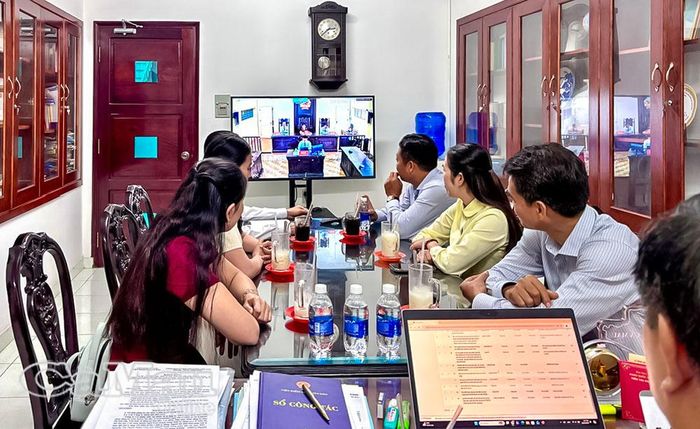 Mô hình “Ðường truyền trực tuyến các phiên tòa” góp phần tăng cường công khai, minh bạch hoạt động tư pháp, nâng cao hiệu quả giám sát và niềm tin của Nhân dân.