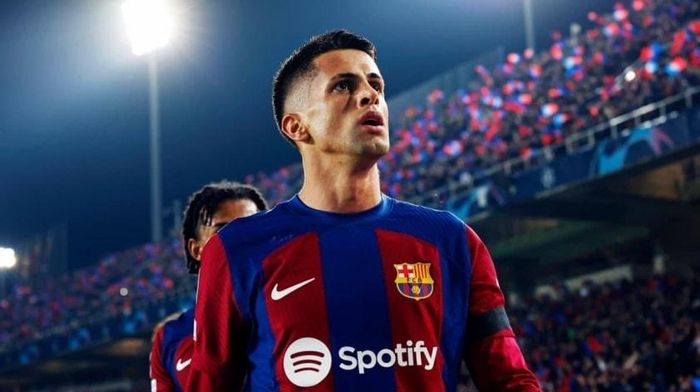 Joao Cancelo tái xuất Barca (Ảnh: FootballTransfer).