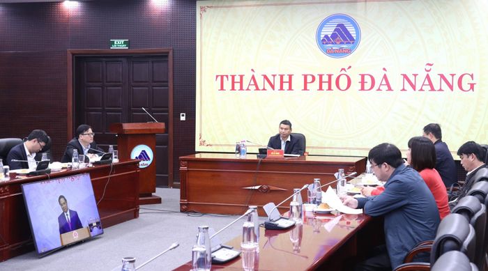 Tại điểm cầu Đà Nẵng, Phó Chủ tịch Thường trực UBND thành phố Hồ Kỳ Minh và đại diện các sở, ngành liên quan tham dự. Ảnh: NGỌC HÀ