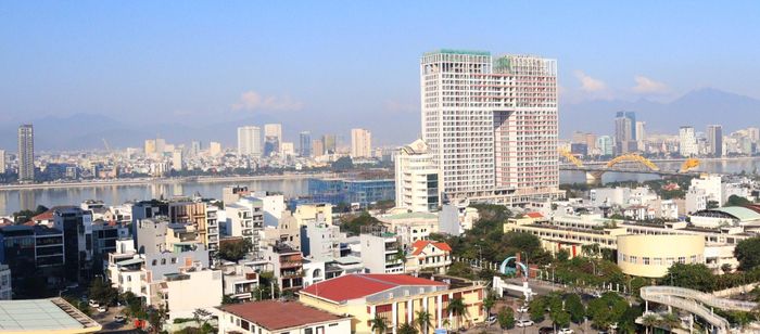 Nhiều dự án, đất đai được tháo gỡ vướng mắc, đi vào thi công sôi động. Ảnh: HOÀNG HIỆP