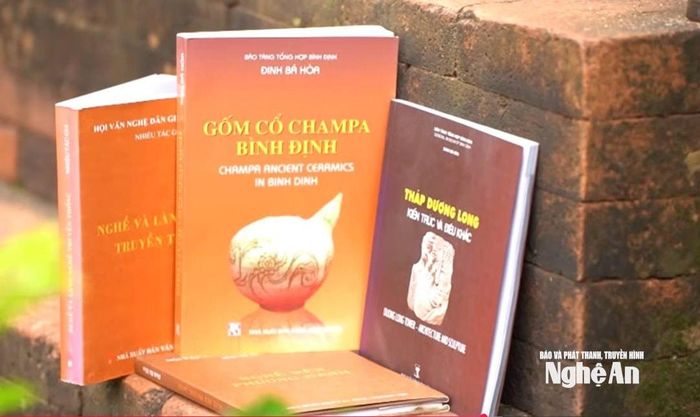Một số công trình của Nhà nghiên cứu Đinh Bá Hòa.