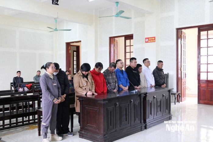 Các bị cáo tại phiên tòa. Ảnh: Trần Vũ