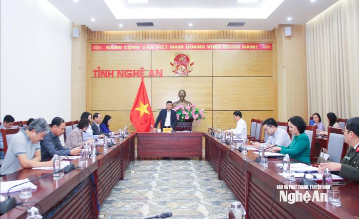 Quang cảnh cuộc họp. Ảnh: Mai Hoa