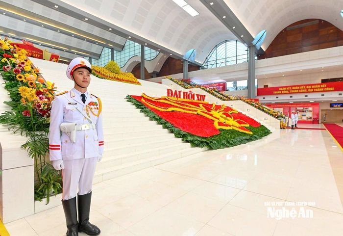 Sảnh chính Trung tâm Hội nghị Quốc gia. Ảnh: Phạm Bằng
