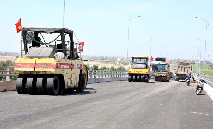 Hưng Yên gấp rút hoàn thành tuyến đường bộ ven biển.