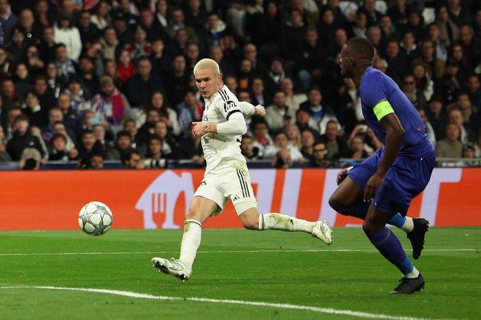  Mastantuono tỏa sáng trước Monaco. Ảnh: Reuters. 