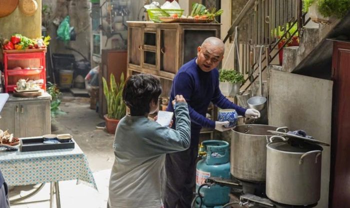 Cảnh trong phim điện ảnh "Mùi phở".