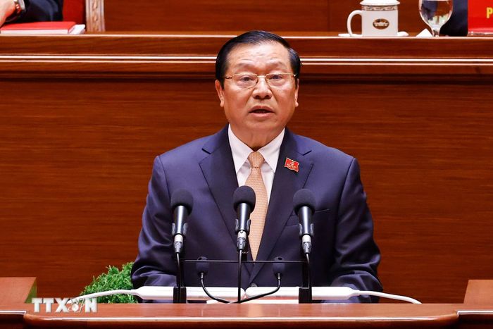  Đồng chí Lại Xuân Môn, Ủy viên Trung ương Đảng, Bí thư Đảng ủy, Phó Trưởng ban Thường trực Ban Tuyên giáo và Dân vận Trung ương, tham luận về vấn đề “Công tác chính trị, tư tưởng trong kỷ nguyên mới.” (Ảnh: TTXVN) 