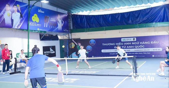 Các vận động viên cống hiến những trận đấu hấp dẫn, sôi nổi. Ảnh: TL
