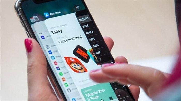 Buộc đóng các ứng dụng không những không tiết kiệm pin mà còn phản tác dụng. Ảnh: Internet
