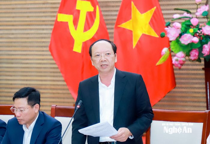 Đồng chí Bùi Thanh An - Ủy viên Ban Thường vụ Tỉnh ủy, Phó Chủ tịch Thường trực UBND tỉnh phát biểu tại phiên họp. Ảnh: Thành Duy