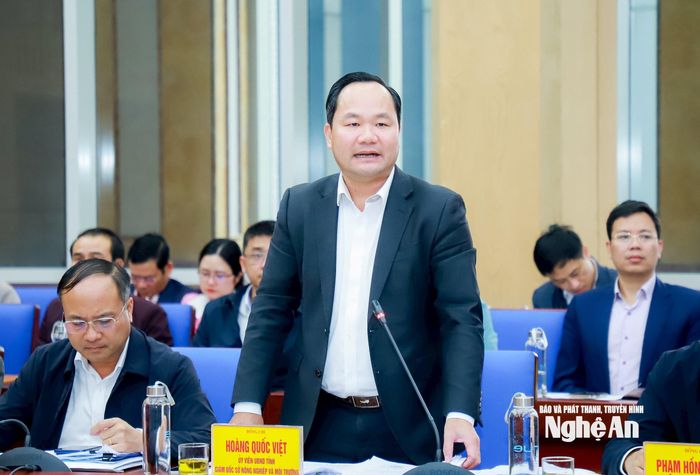 Đồng chí Hoàng Quốc Việt - Ủy viên Ban Thường vụ Tỉnh ủy, Giám đốc Sở Nông nghiệp và Môi trường phát biểu tại cuộc làm việc. Ảnh: Thành Duy