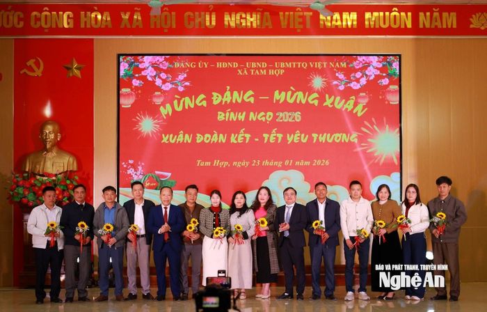 Xã Tam Hợp tổ chức Chương trình “Xuân đoàn kết - Tết yêu thương”, “Tết Vì người nghèo” xuân Bính Ngọ 2026. Ảnh: CSCC