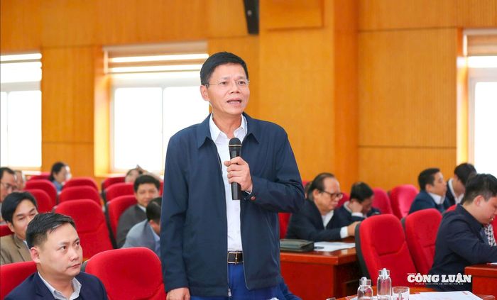Ông Nguyễn Ngọc Hiển, Tổng Biên tập Báo Lao động kiến nghị tăng cường phân cấp, phân quyền gắn với trách nhiệm người đứng đầu.