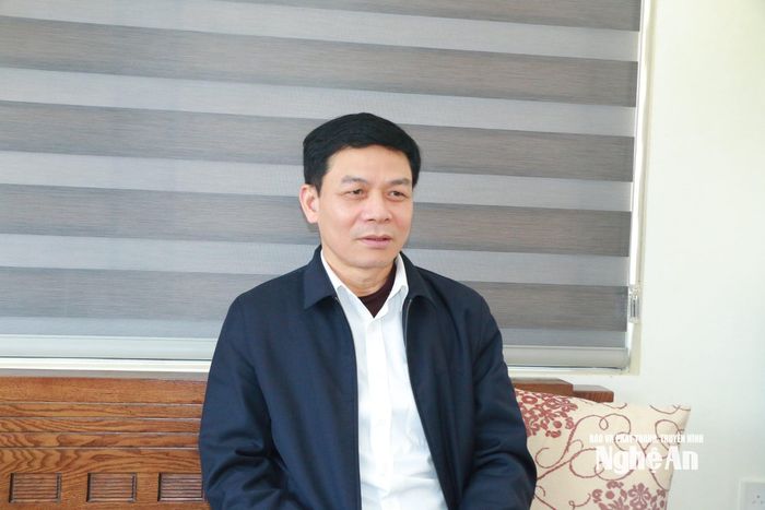 Đồng chí Hồ Văn Cậy - Chủ tịch UBND phường Quỳnh Mai. Ảnh: K.L