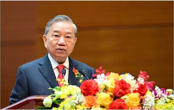 "Vững bước dưới cờ Đảng quang vinh, toàn Đảng, toàn dân, toàn quân ta nguyện đem hết tâm huyết, trí tuệ và bản lĩnh để kiến tạo một nước Việt Nam hùng cường" - Tổng Bí thư Tô Lâm khẳng định