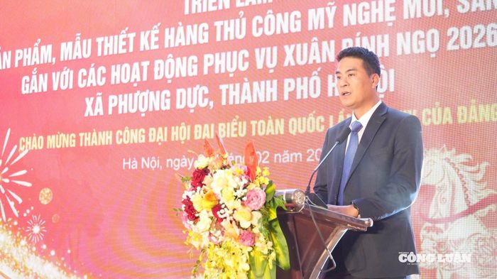 Phó Giám đốc Sở Công Thương Hà Nội Nguyễn Đình Thắng phát biểu tại lễ khai mạc. ảnh: Thanh Trang