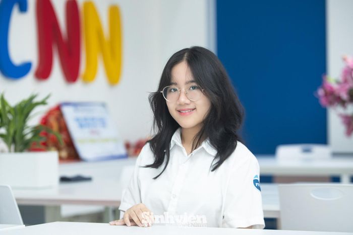 Nguyễn Linh Chi duy trì kỷ luật lập kế hoạch học tiếng Anh hàng tuần và kiên trì theo đuổi để chinh phục mục tiêu IELTS 9.0.
