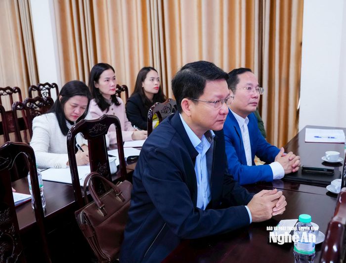 Đại diện các sở, ngành tham dự tại điểm cầu Nghệ An. Ảnh: TL