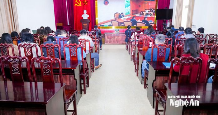 Quang cảnh điểm cầu Nghệ An. Ảnh: TL