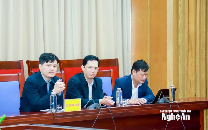 Các đại biểu dự Lễ phát động tại điểm cầu UBND tỉnh Nghệ An. Ảnh: Thành Duy