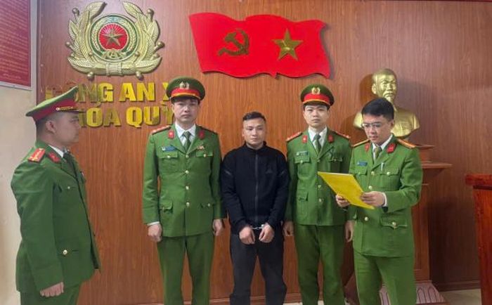 Đối tượng Nguyễn Văn Xiêm bị bắt về tội lừa đảo chiếm đoạt tài sản.