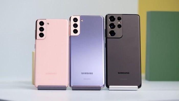 Samsung đã xác nhận Galaxy S21 series ngừng cập nhật, khiến người dùng dễ bị tấn công.