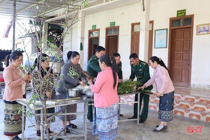 Tết Việt luôn đầm ấm với những cán bộ BĐBP Hà Tĩnh làm việc trên đất bạn Lào
